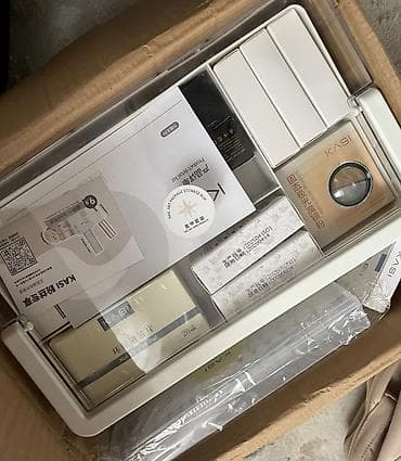 Маникюрный набор Kasi, все абсолютно новое подарили на день