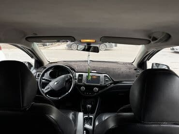 самые дешевые машины бу: Kia Morning: 2016 г., 1 л, Автомат, Бензин, Седан — 10