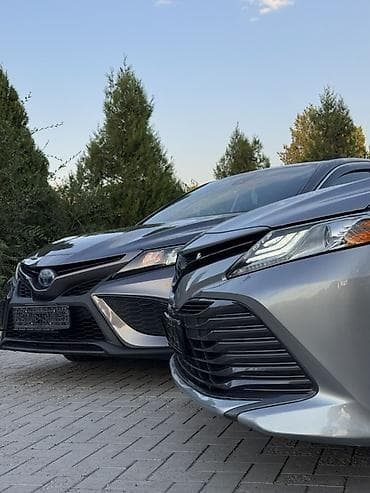 byd e2 2021: Toyota Camry: 2021 г., 2.5 л, Автомат, Гибрид, Седан — 3