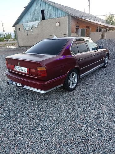 sprinter 516 2011: BMW 5 series: 1988 г., 2 л, Механика, Бензин, Седан — 3