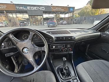 м руль g30: BMW 5 series: 1991 г., Седан — 10