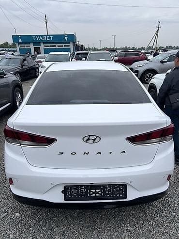Hyundai Sonata: 2022 г., 2 л, Автомат, Газ, Седан — 6