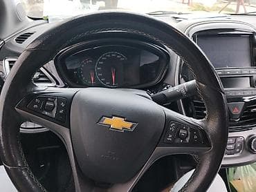 Продажа авто: Chevrolet Spark: 2019 г., 1 л, Автомат, Бензин, Хэтчбэк — 5