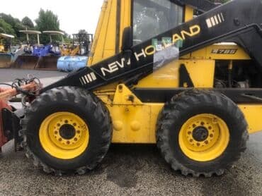 трейлер дом на колесах: Погрузчик, Ford, Колесный, Фронтальный — 6