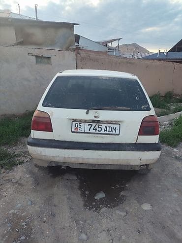 гоьф 3: Volkswagen Golf: 1993 г., 1.8 л, Механика, Бензин, Хэтчбэк — 1