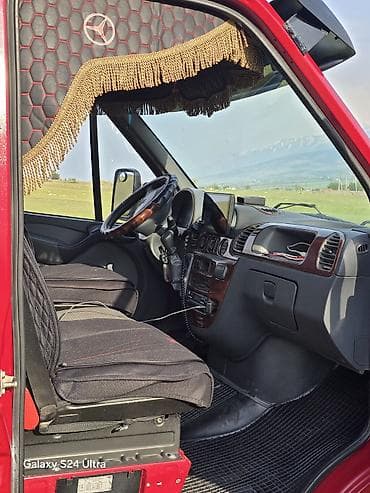 Продажа авто: Mercedes-Benz Спринтер: 2004 г., 2.2 л, Механика, Дизель, Фургон — 6