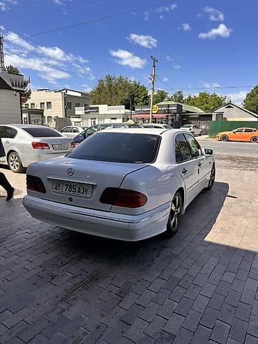bmw e36: Mercedes-Benz E-Class: 1996 г., Седан — 2