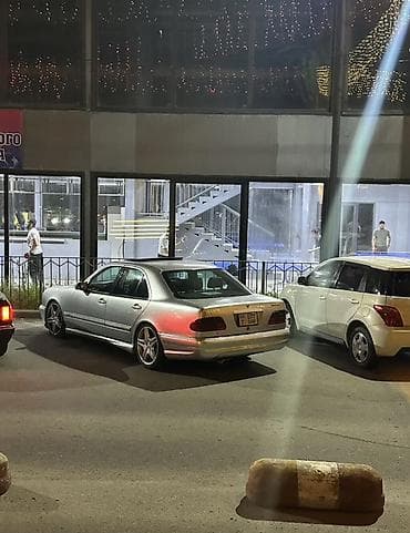 вмв 3: Mercedes-Benz E-Class: 1999 г., 4.3 л, Седан — 4