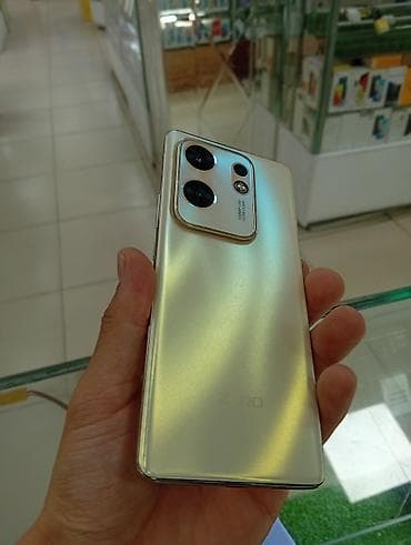 Техника и электроника: Infinix Zero 30, Б/у, 256 ГБ, цвет - Золотой, 2 SIM — 2