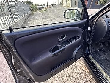 byd e1: Mitsubishi Carisma: 2003 г., 1.6 л, Механика, Бензин, Хэтчбэк — 7