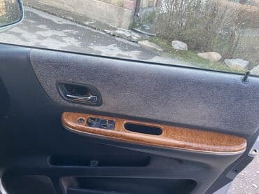 дом на обмен: Honda Stepwgn: 2005 г., 2 л, Автомат, Бензин, Минивэн — 9