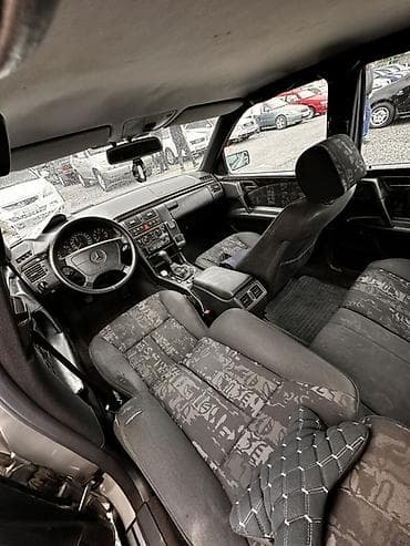 Продажа авто: Mercedes-Benz E-Class: 1997 г., 3.2 л, Механика, Бензин, Седан — 5