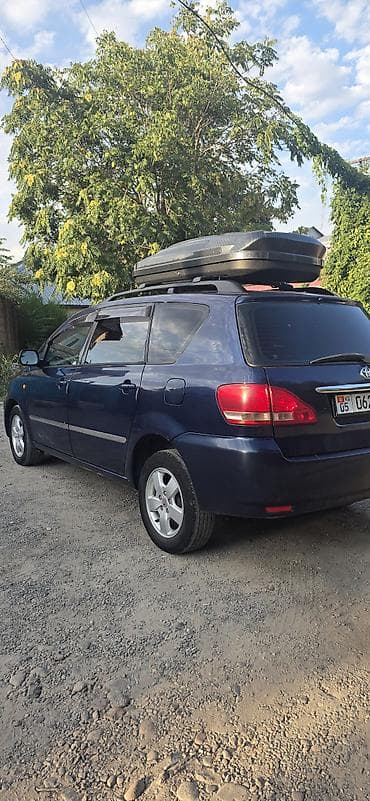 daewoo 2: Toyota Ipsum: 2001 г., 2 л, Механика, Бензин, Минивэн — 6