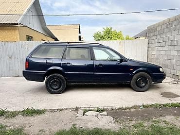 Volkswagen: Volkswagen Passat: 1994 г., 1.8 л, Механика, Бензин, Универсал — 4
