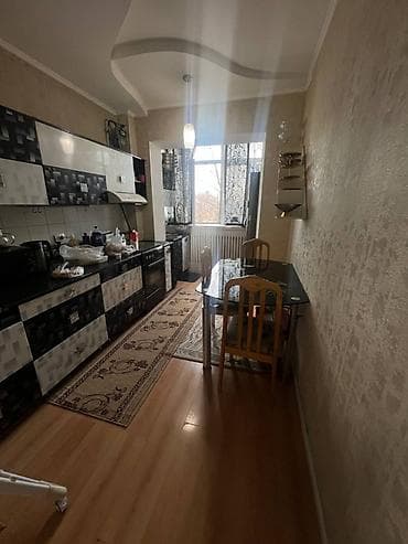 3 room flat: 3 комнаты, 70 м², 106 серия, 4 этаж, Косметический ремонт — 5