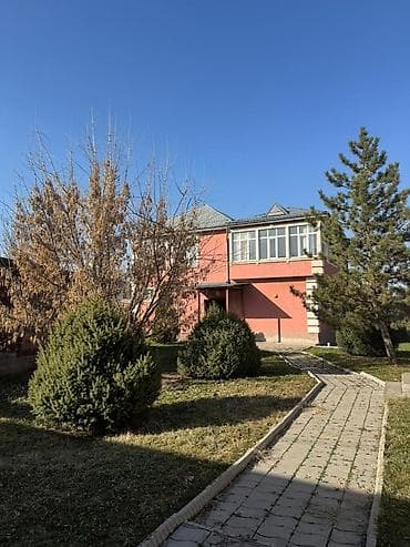 Сниму дом: 348 м², 6 комнат, Утепленный, Бронированные двери, Балкон застеклен — 1