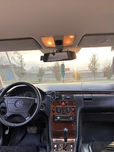 мерс 210 цена: Mercedes-Benz E-Class: 1999 г., 2 л, Автомат, Бензин, Седан — 10