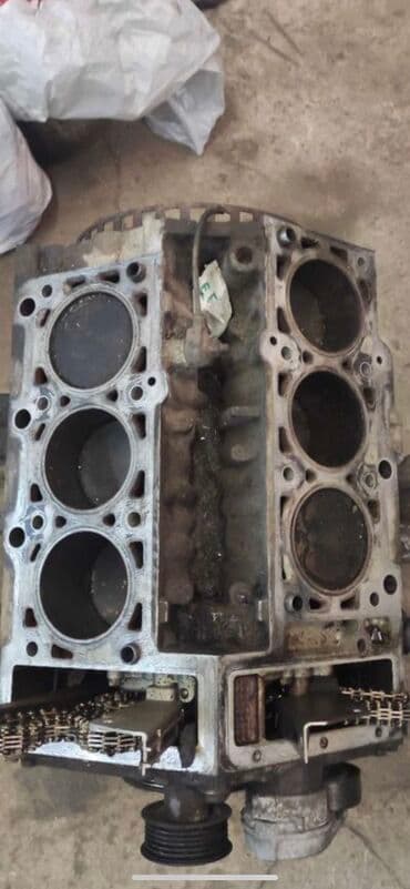 chrysler 300c: Chrysler 300C двигатель, акпп в разборе обьем 2.7. Двигатель EER 2.7 — 2