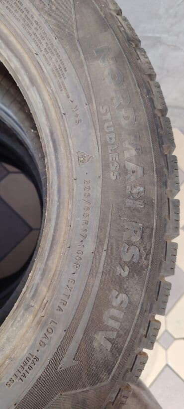 шины внедорожные: Шины 225 / 65 / R 17, Зима, Б/у, Комплект, Внедорожные (АТ/МТ), Nokian — 2