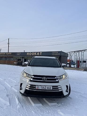 Toyota Highlander: 2019 г., 3.5 л, Автомат, Бензин, Кроссовер at lalafo.kg Toyota Highlander: 2019 г., 3.5 л, Автомат, Бензин, Кроссовер