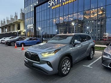 фура жак: Toyota Highlander: 2023 г., 2.5 л, Автомат, Гибрид, Кроссовер — 1