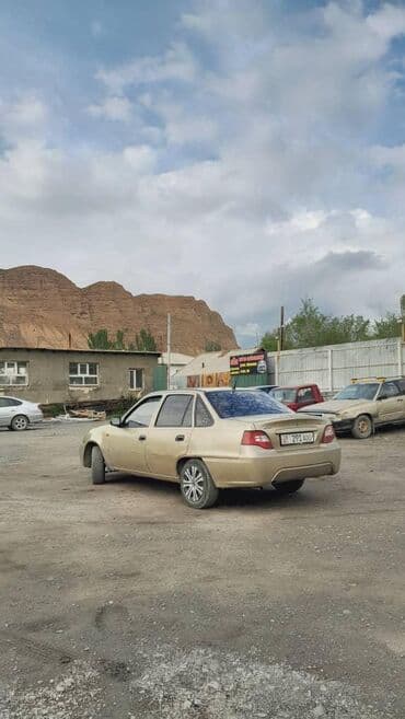 опель вектра с: Daewoo Nexia: 2010 г., 1.5 л, Механика, Бензиновая, Седан — 1