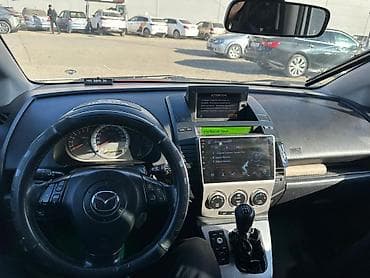 авто сатылат: Mazda 5: 2005 г., 2 л, Кол менен иштөөчү, Газ, Вэн/Минивэн — 6