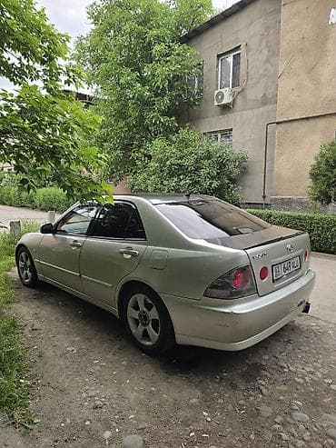 Продажа авто: Lexus IS: 2003 г., 2 л, Автомат, Бензин, Седан — 3