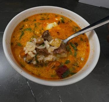 фронтенд разработчик: Требуется Повар : Горячий цех, Национальная кухня, 3-5 лет опыта — 2