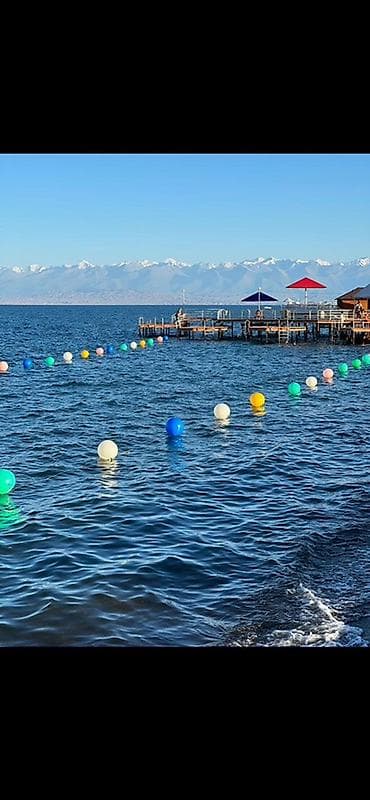 оштон квартира сатам: Коттедж, Коттедж 84Б Кош-Көл, Балдар аянтчасы, Унаа токтотуучу жай, унаа туруучу жай, Коргоодогу аймак — 9