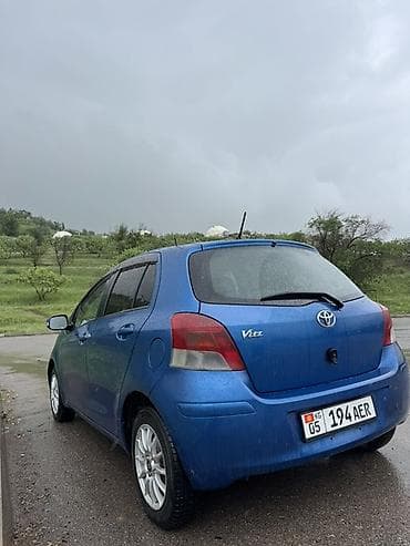 Транспорт: Toyota Vitz: 2010 г., Хетчбек — 3