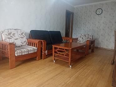 pro group: 3 комнаты, ул. Московская / Турусбекова Собственник, Семейным, от 1 года, С мебелью — 1