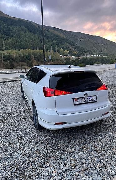 Транспорт: Toyota Caldina: 2004 г., 1.8 л, Автомат, Бензин, Универсал — 4