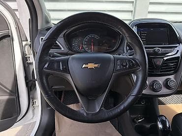 Chevrolet Spark: 2020 г., 1 л, Автомат, Бензин, Хэтчбэк — 5