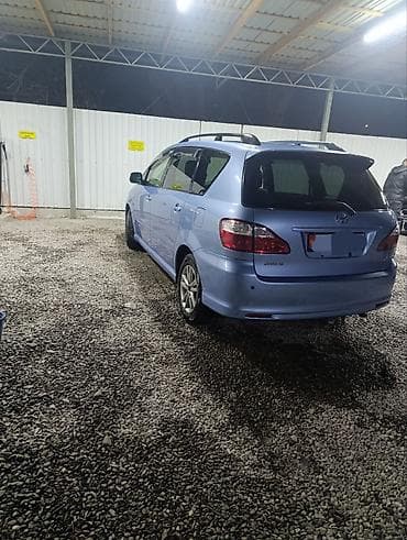 Продажа авто: Toyota Ipsum: 2004 г., 2.4 л, Газ, Минивэн — 4