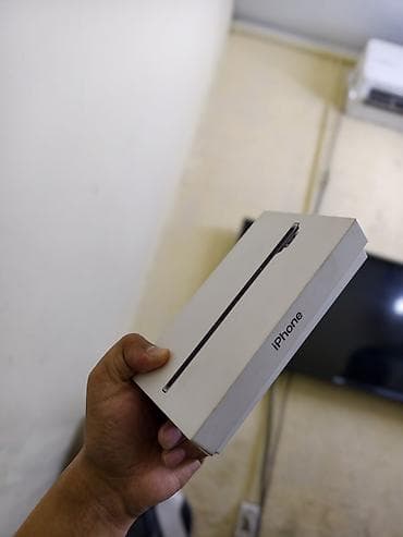 ipad 8th gen: IPhone 17, Новый, 512 ГБ, Черный, Коробка, 100 % — 4