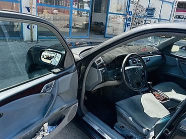 gl x164: Mercedes-Benz E-Class: 2001 г., 2.6 л, Автомат, Бензин, Седан — 8