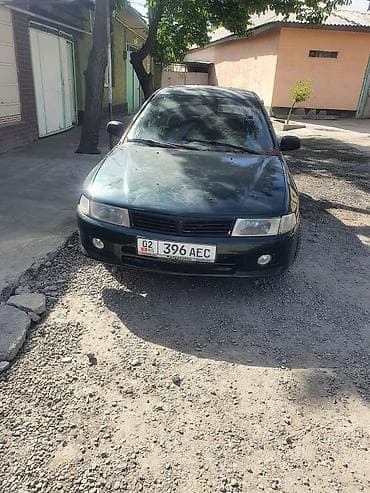 Mitsubishi Lancer: 2000 г., 1.3 л, Ручные, Бензин, Седан