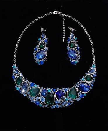 украшения с национальными узорами: Изящное вечернее колье с горным хрусталём, не темнеет. Производство — 8