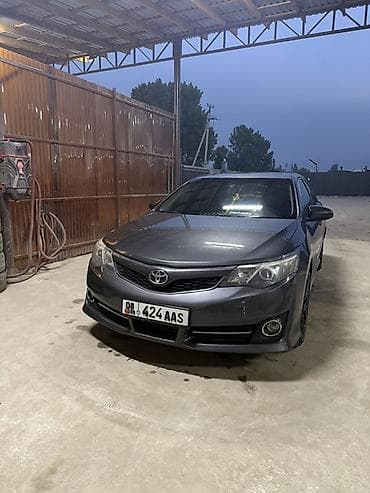 Транспорт: Toyota Camry: 2013 г., 3.5 л, Автомат, Бензин, Седан — 1