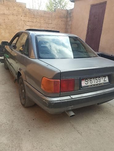 манипулятор сатып алуу: Audi 100: 1992 г., Кол менен иштөөчү, Бензин, Седан — 1