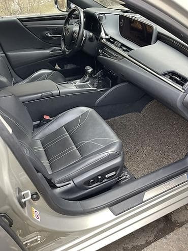 ct 200: Lexus ES: 2018 г., 2.5 л, Автомат, Гибрид, Седан — 10