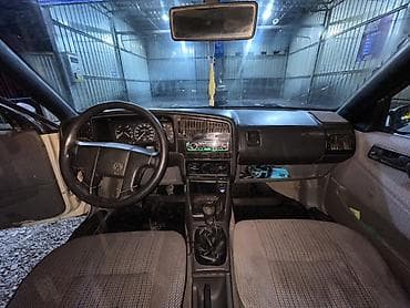 кю 7: Volkswagen Passat Variant: 1991 г., 1.8 л, Механика, Бензин, Универсал — 5