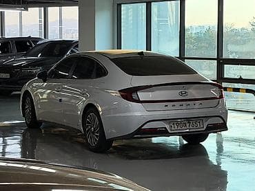 mark 2 qualis: Hyundai Sonata: 2022 г., 2 л, Автомат, Гибрид, Седан — 5