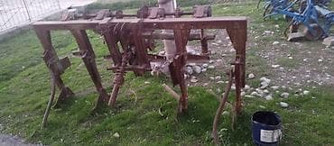 трактор гусеничный: Колёсный трактор с комплектом навесного оборудования для полевых — 6