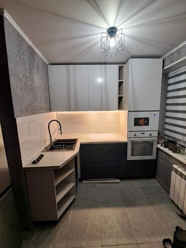 бишкек эмерек: Буйрутма эмеректер, Конок бөлмөсү, Үстөл үстү, Шкаф, Илгичтер — 3