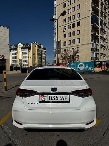 start: Toyota Corolla: 2024 г., 1.8 л, Автомат, Гибрид, Седан — 5