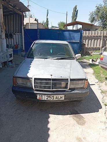 мерседес бенз а: Mercedes-Benz 190: 1989 г., 2.3 л, Механика, Бензин, Седан — 4