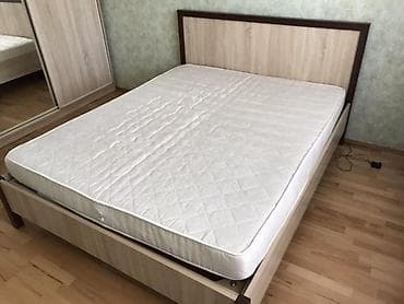 Полки, стеллажи: Спальный матрас, Б/у, Двуспальный, Пружинный, Матрасы средней жесткости, Самовывоз — 1