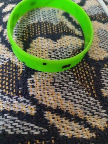 отдам детские вещи нуждающимся: Браслет нашли — 1